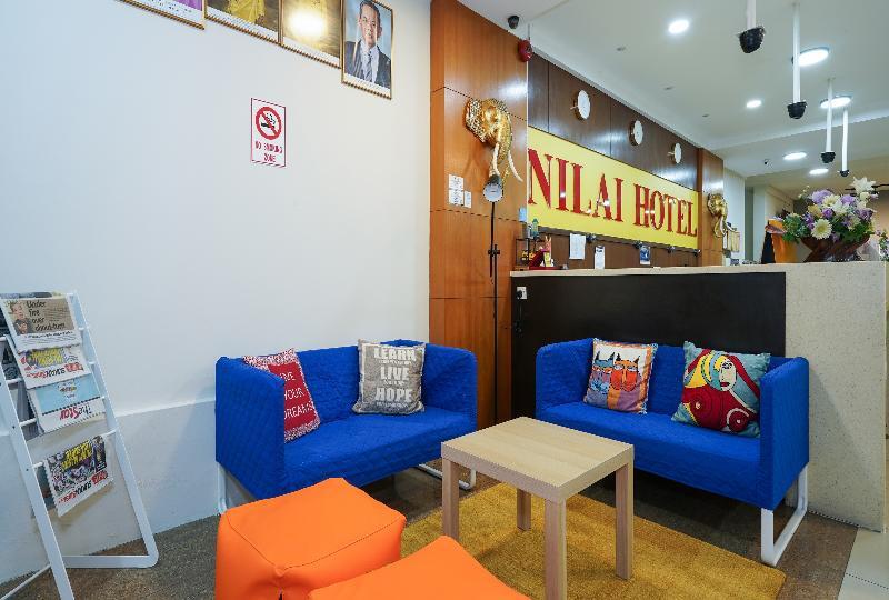 Oyo 43955 N9 Business Hotel Nilai Eksteriør billede